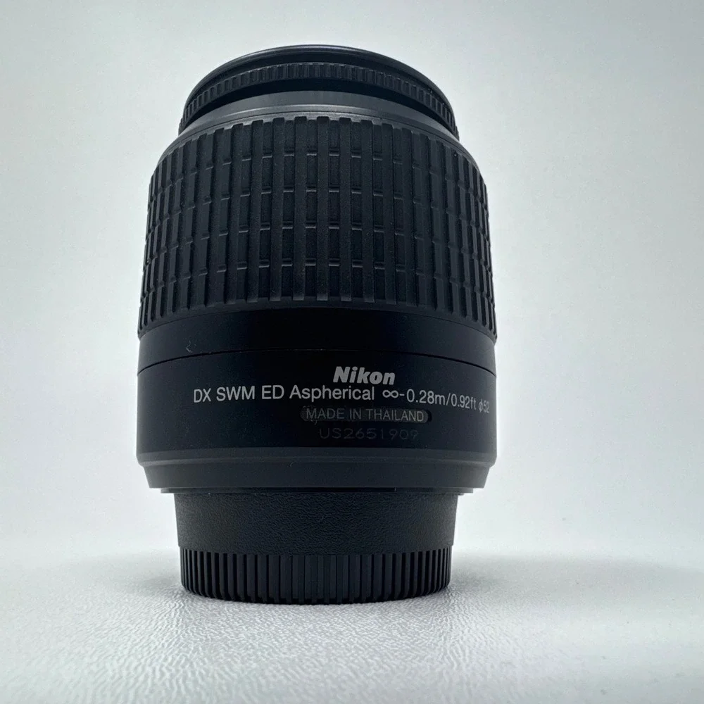 Nikon AF-S DX Zoom-Nikkor 18-55mm f/3.5-5.6G ED II Lens Black